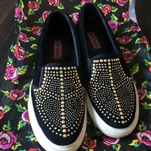 Betsy Johnson Amira black velvet studded slip on 8